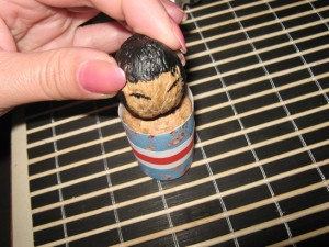 Kinder-Handwerk - - Wie eine Kokeshi Puppe Make-Aktivitäten