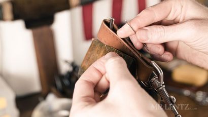 Comment faire un porte-clés en cuir - M.