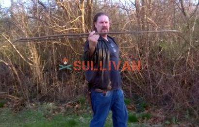 Comment faire un Atlatl VIDEO, Sullivan Survival
