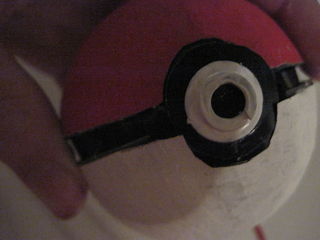 Comment faire un 8 étapes Pokeball