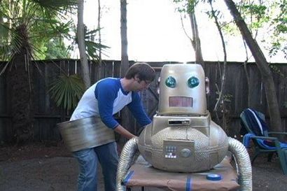 Comment faire un costume de robot 7 étapes (avec photos)