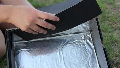 Wie man einen Shoebox Solar-Ofen, Sciencing