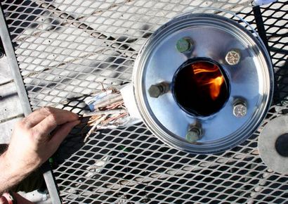 Comment faire une peinture simple peut Rocket Stove, Racine simple