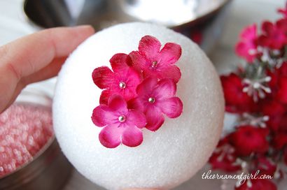 Wie man eine Hochzeit pomander, küssen Ball zu machen, oder Verzierung mit Seidenblumen, DIY (küssen Bälle wie zu machen) Wie man eine Hochzeit pomander, küssen Ball oder Ornament mit Seidenblumen machen, DIY