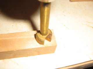 Comment faire un Pipe en bois d'un morceau unique de bois 3 étapes (avec photos)