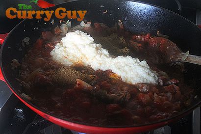 Comment faire Bhuna Gosht - A Spicy Curry d'agneau