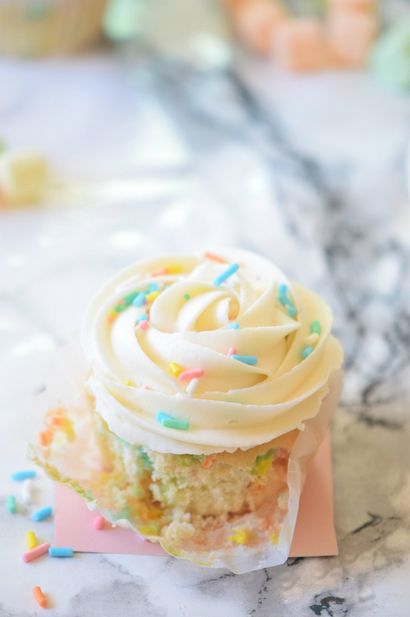 Wie machen Geburtstagstorte Cupcakes - Carmela POP