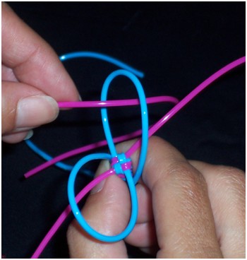 Comment faire des bracelets avec scoobies