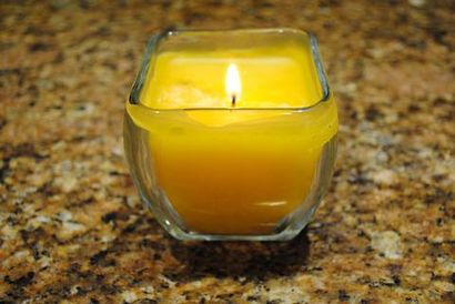 Comment faire des bougies avec chanvre Wick - Twisted Bee