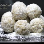 Comment faire la noix de coco Ladoo - recette par FoodPunch, FoodPunch