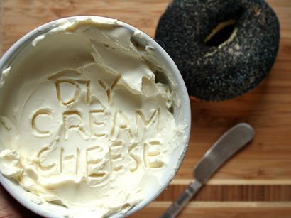 Comment faire du fromage à la crème à la maison avec 4 Ingrédients