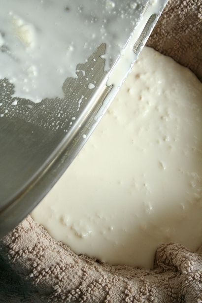 Comment faire du fromage à la crème à la maison avec 4 Ingrédients