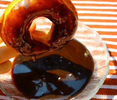 Comment faire Donuts l'aide d'un tube Biscuits