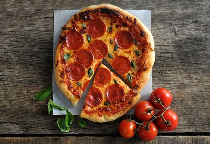 Comment faire maison facile Pizzeria-Style Pizza Crust