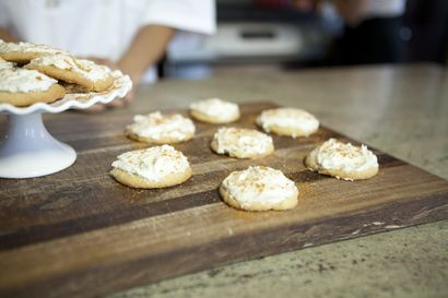 Comment faire Eggnog biscuits, Escoffier Online International Culinary Academy