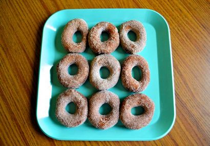 Comment faire Fluffy maison Donuts En utilisant Biscuits en conserve