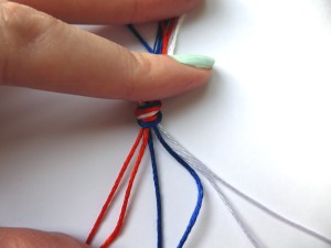 How To Make Freundschaftsbänder - Hobbycraft Blog