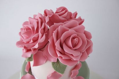 Wie Kaugummi Paste Rosen machen •