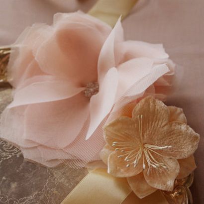 Comment faire la main fleurs en tissu avec Tulle