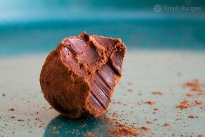 Wie man hausgemachte Schokoladen-Trüffel-Rezept