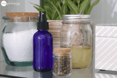 Comment faire Homemade huile de girofle pour lutter contre la moisissure - Une bonne chose par Jillee (combat) Comment faire Homemade huile de girofle pour lutter contre la moisissure - Une bonne chose par Jillee
