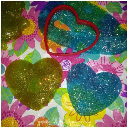 How To Make Homemade Glitter Silly Putty - Young At Heart Mommy