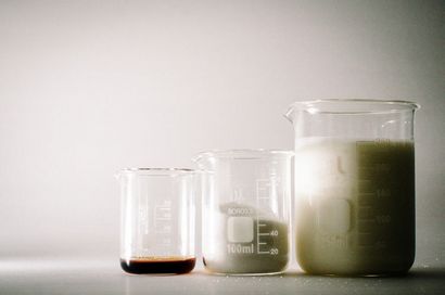 Comment faire maison de lait condensé sucré, HuffPost