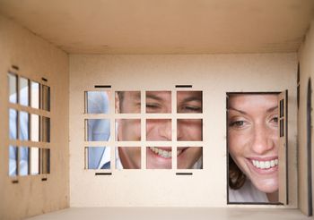 Wie man Louvers für Türen und Fensterläden
