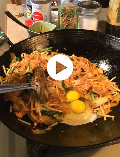 Comment faire de la Malaisie Street Food, Char Kuey Teow dans votre Wok, Wok étoile Eleanor Hoh