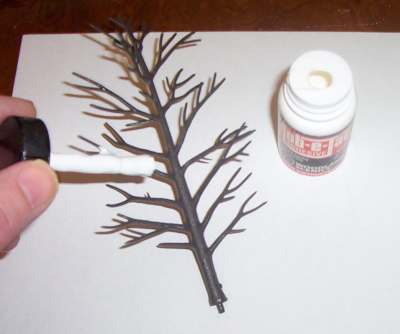 Comment faire des arbres miniatures pour dioramas et chemin de fer modèle