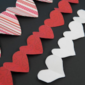 Comment faire du papier Chaînes de coeur - Artisanat Saint-Valentin - Artisanat tante Annie