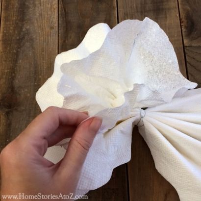 Comment faire des fleurs de serviettes en papier - Accueil Histoires A à Z
