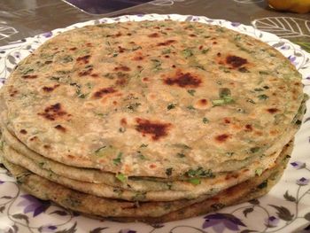 Comment faire Parathas (Flatbread poêlé indien)