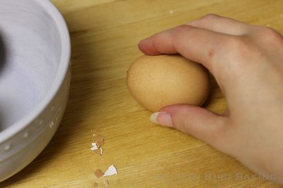 Comment rendre parfait, facile à Peel Boiled Eggs - Willow oiseaux de cuisson