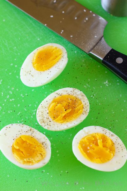 Comment rendre parfait, facile à Peel Boiled Eggs - Willow oiseaux de cuisson