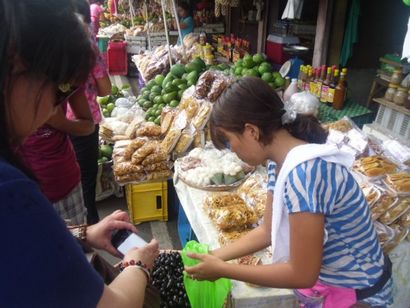 Wie man pinakbet Gemüseeintopf in Garnelepaste machen - Asian In Amerika