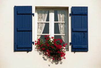 Wie Fensterläden man einen Raum abzudunkeln, Heimleiter, SF-Tor