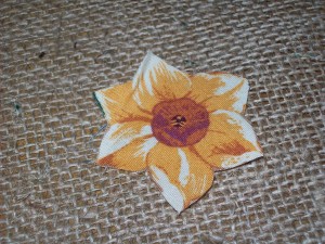 Wie einfach Burlap Blumen zu machen, Burlap Fabric Blog