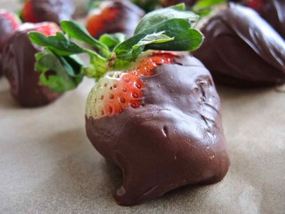 Comment faire simples fraises enrobées de chocolat