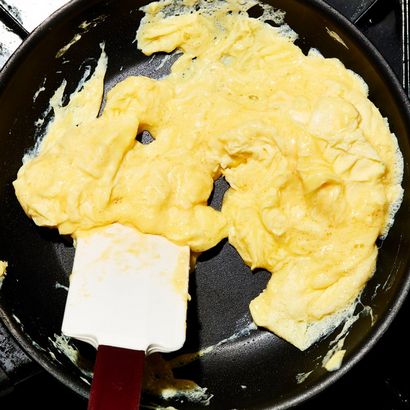 Comment faire l'Absolu Meilleur Scrambled Eggs jamais, Bon Appetit