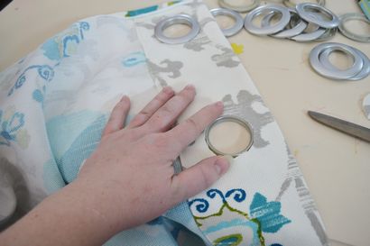 Comment faire de bricolage rideaux non doublés avec un top œillet facile, le bricolage maman