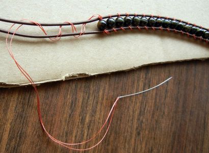 Comment faire des bracelets en cuir enveloppé - Anneaux et choses