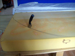 Comment faire votre mousse ronde matelas (ou toute autre forme) 4 étapes (matelas) Comment faire votre mousse ronde matelas (ou toute autre forme) 4 étapes