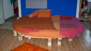 Comment faire votre mousse ronde matelas (ou toute autre forme) 4 étapes