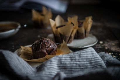 Comment faire votre propre Cupcake Liners Une recette Muffin Double-chocolat