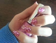 Comment Polka Dot Nails - étape par étape avec des images