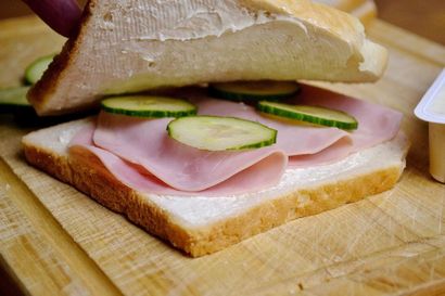 Comment faire Pre-Finger Sandwiches, LEAFtv