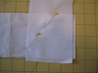 Comment Quilt une taille Queen Blanket à la main (comment faire des noeuds quilting à la main) Comment Quilt une taille Queen Blanket à la main