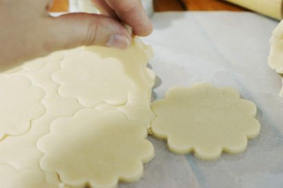 Comment faire pour rouler et découpes Cookie Dough (comment faire la pâte à biscuits au réfrigérateur) Comment faire pour rouler et découpes pâte à biscuits