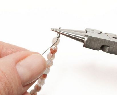 Comment cordes perles avec un fil de perles